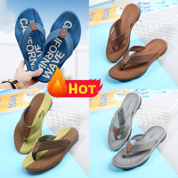 Sandali da donna Designer Slides Décolleté in pelle spazzolata Summer Screen Infradito piatte alla moda Acqua classica