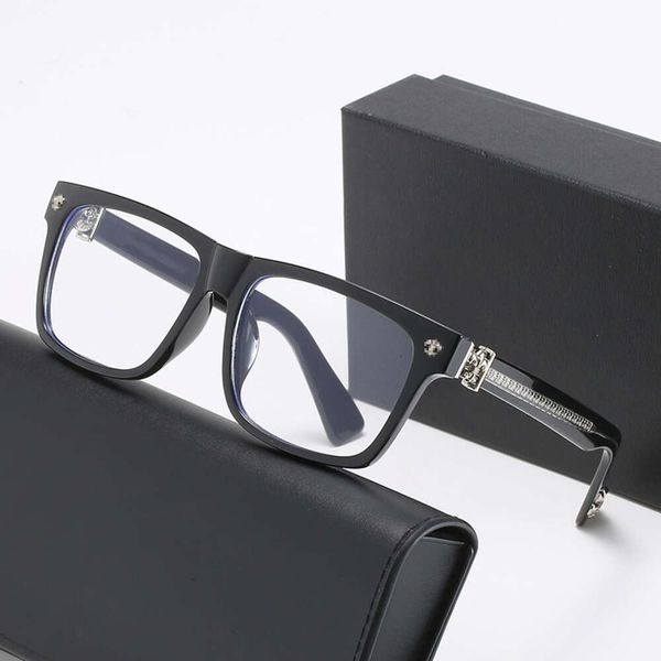 2024 Luxus-Designer-Ch-Sonnenbrille für Männer und Frauen, verchromte Brillengestelle, Modetrend, flache Linse, passende Myopie, Herz-Brillengestell, Mann, Unisex, Brillen, 5ak8