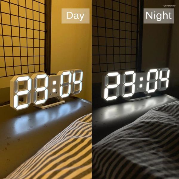 Lampade da parete Luce LED USB Sveglia digitale Visualizzazione della data dell'ora Orologio Retroilluminazione da comodino Luce notturna Snooze Stand Orologi da tavolo