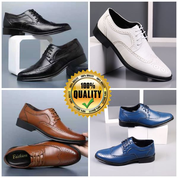 Scarpe di design Scarpe casual di design formale Uomo Nero Blu bianco marrone Scarpe in pelle Punta a punta banchetti per feste vestito Tacchi da uomo d'affari EUR 38-47