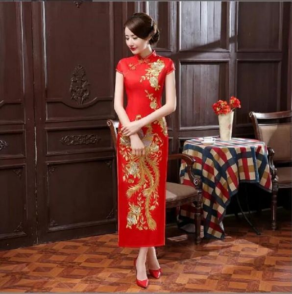 Venda quente nova moda estilo chinês feminino cetim de seda bordado cheongsam senhoras magro saia longa casamento vestidos de festa à noite