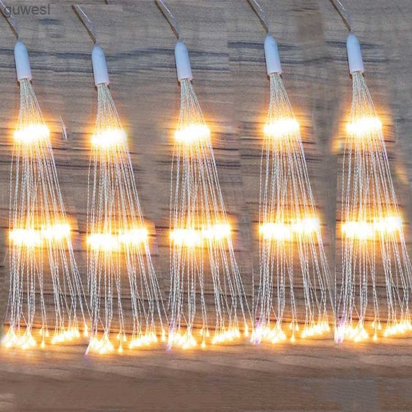 Lâmpadas de gramado conectáveis 600 LED pendurado luz de fogo de artifício 5 em 1 Starburst String Light Outdoor Guirlanda de Natal para jardim Bistro Party Decor YQ240116