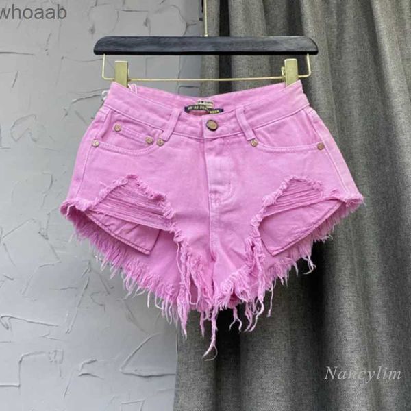 Jeans femininos sexy à beira-mar calças quentes para mulheres 2022 verão novo estilo coreano rosa vermelho denim shorts emagrecimento exposição bolso rasgado borla yq240116