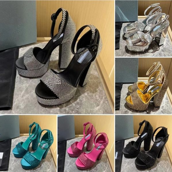Tasarımcı Ayakkabı Saten Platform Kristaller Sandaller Kadın Moda Metalik Platform Sandals Lüks Seksi Topuk 14cm Üçgen Mark Yüksek topuklu sandalet boyutu 35-42