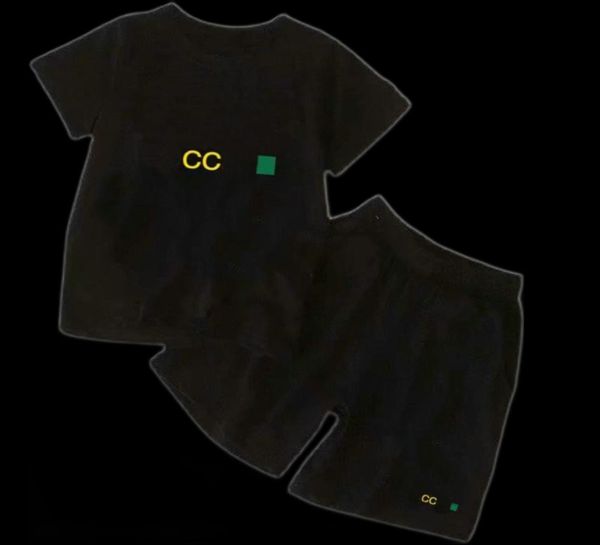 Em estoque logotipo de luxo designer menino camiseta calças 210 anos conjunto marca crianças 2 peça roupas algodão meninos moda apparel3884591