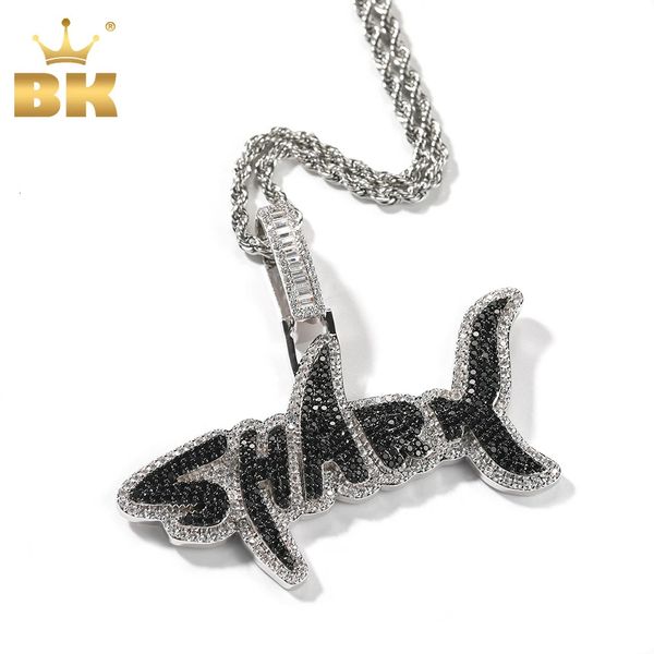 THE BLING KING SHARK Lettere Ciondolo 2 colori placcati completamente ghiacciati Bling Cubic Zirconia Collana di lusso Hiphop Gioielli per regalo 240115