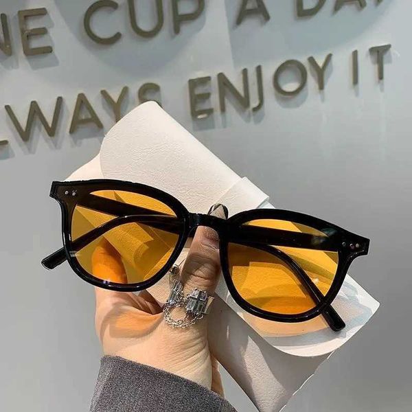 Novos óculos de sol GM Coreano moda rua foto popular óculos femininos minimalista cor champanhe pequena molduraWD30