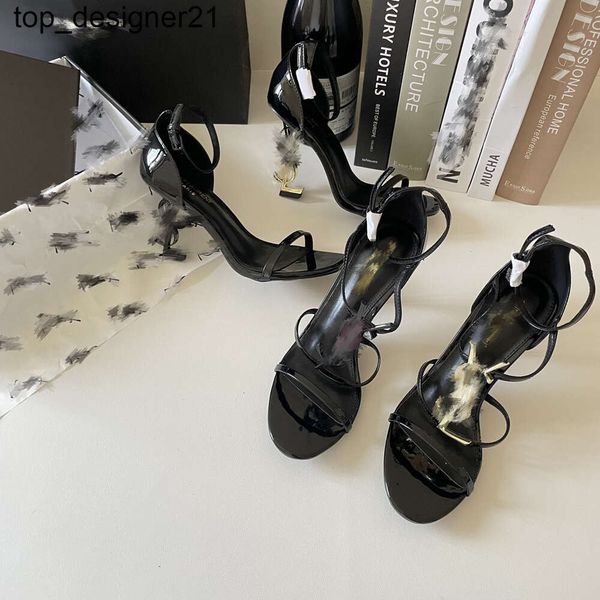 Nuovo 2024ss tacco alto scarpa da donna designer di lusso opyum Cassandra sandali in pelle liscia sandalo da donna conciata al vegetale multi-strap con tacco