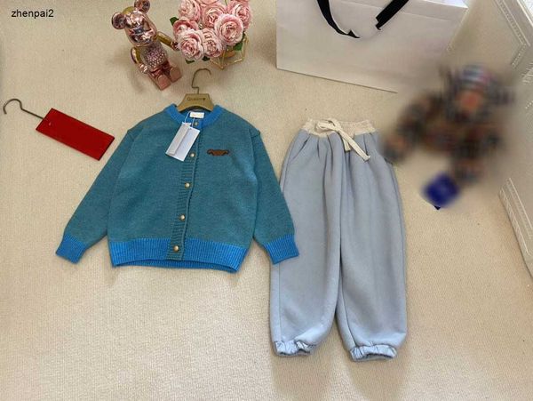 Lüks Bebek Takipleri Tasarımcı Çocuk Kazak Seti Boyut 90-140 Mavi Örme Hırka ve Peluş Sıcak Spor Pantolonları Jan10