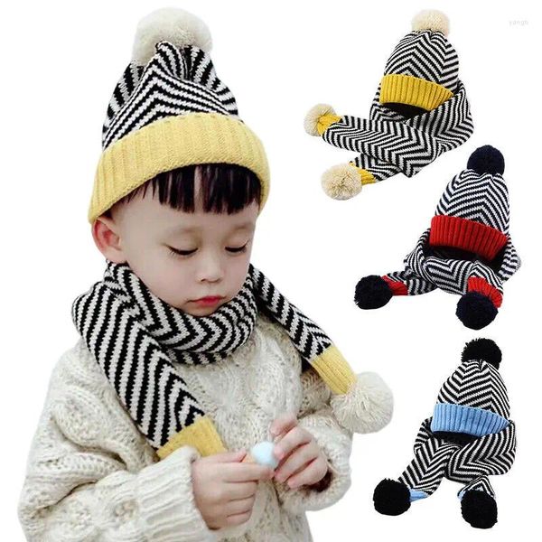 Beralar 2pcs Set Bebek Örme Şapka Eşarp 2024 KIŞ KAPLAMA KAPAK Çocuklar için Sevimli Ayı Çocuk Hairball Beanies Sonbahar