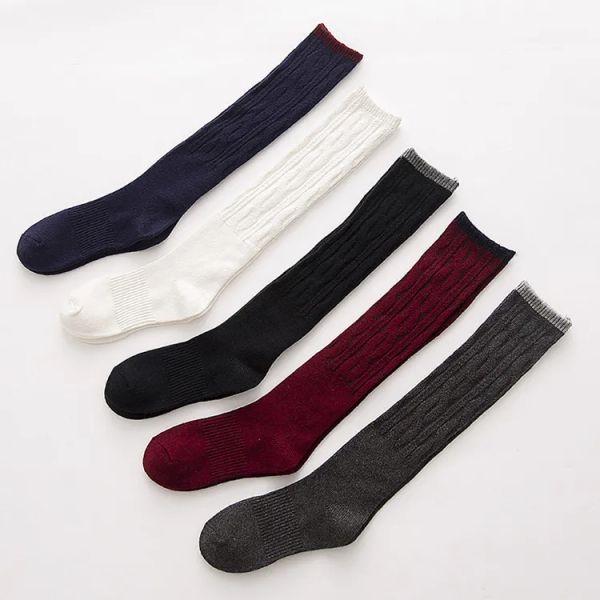 Herbst Winter Strümpfe lange Socken Baumwolle Mädchen warm halten und koreanische Haufen Socken College Wind ZZ
