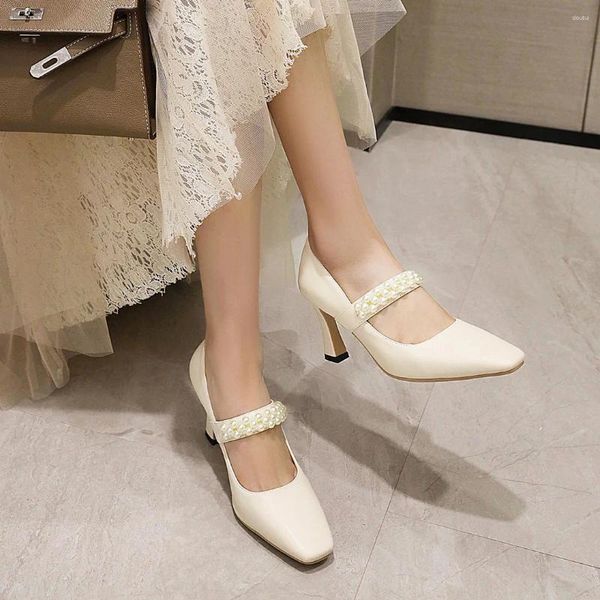 Sapatos de vestido Francês Retro Cabeça Quadrada Simples Pérola Suave Linha de Vento com Mary Jane Mulheres Salto Grosso Boca Rasa Início Primavera Único S