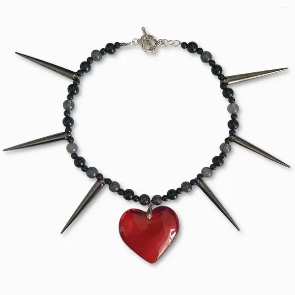 Anhänger Halsketten Punk Glas Rot Liebe Herz Niet Perlen Halskette Für Frauen Egirl Hip Hop Kleidung Choker Y2K Schmuck Hals zubehör