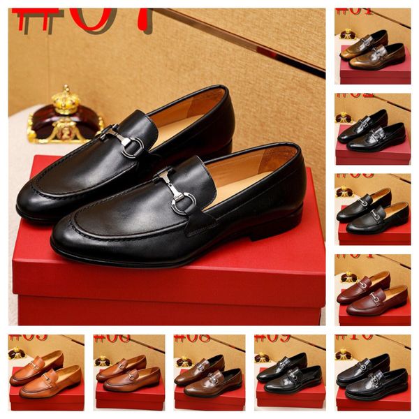 40 Modello Uomo Scarpe Tacco basso Scarpe con frange Scarpe eleganti di lusso Scarpe brogue Stivaletti primaverili Mocassini casual maschili classici vintage Scarpe Taglia 38-46