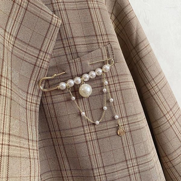 Broches bonitos liga pérola pinos para calças ajuste de cintura mulheres cardigan cachecol xale segurança coreano simples jóias de luxo 2024