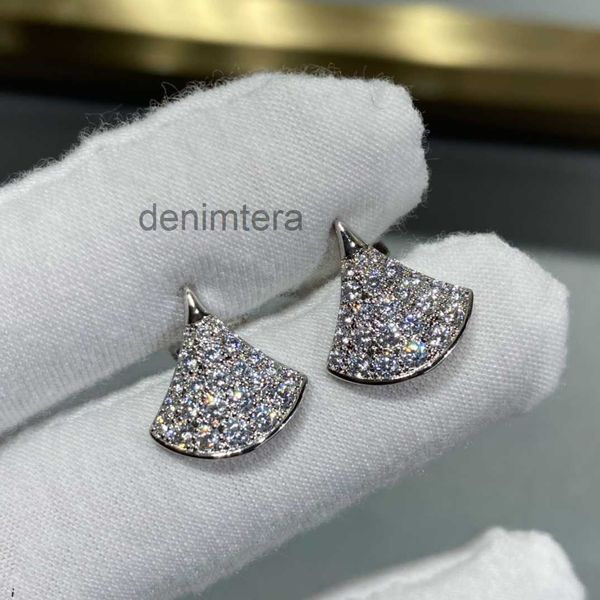 Designer-Schmuck, Luxus-Schmuck, S925-Ohrstecker für Frauen, fächerförmiger Rock, geometrischer Stil, Diamanten, kleiner Rock, weiblich, elegant, Valentinstag, JRG4