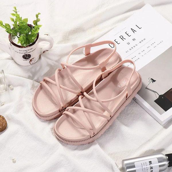 Damen Sandalen Roman Sommer New Roman Apartment Slide Strand Sport und Freizeit Damenschuhe Soft Muji Gute Qualität Slide Bohemian Zapatos 240117