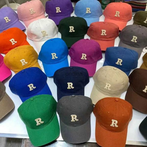Top Caps 2023 Yeni R Mektup Beyzbol Şapkası Kadın Çok Yönlü Beyaz Çift Güneş Şapkası Erkek Yüz Başlığı Gorras Para Hombres YQ240117