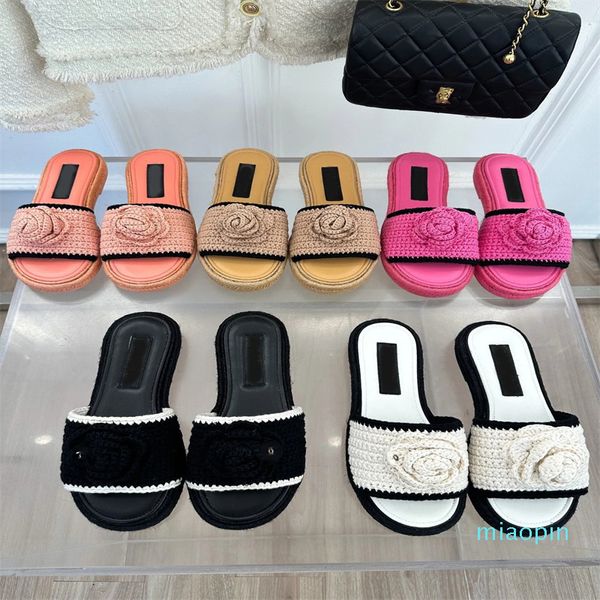 Sandálias famosas de verão Chinelo de Praia Sliders Borracha Scuff Sapatos Interior Camélia Pescador Designer de palha Lona Cruz Tecido de malha Ao Ar Livre Peep Toe Chinelo Sapatos