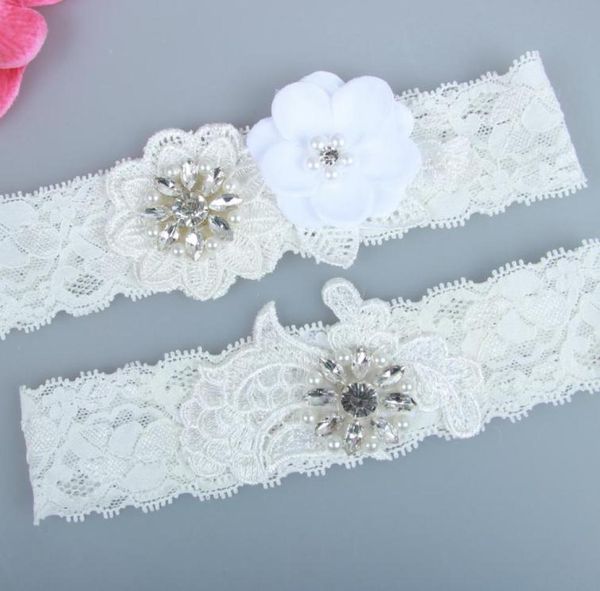 Immagine reale Perle Cristalli Giarrettiere da sposa per la sposa Giarrettiere da sposa in pizzo Fiori fatti a mano Giarrettiere da sposa economiche Disponibile3988745