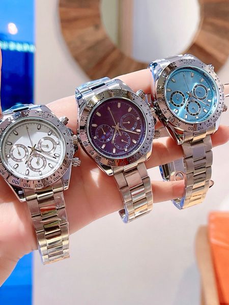 2024 nuovi orologi da donna di design di lusso design settimanale cinturino in acciaio inossidabile quadrante luminoso movimento al quarzo impermeabile orologi di marca superiore per la moda femminile bianco