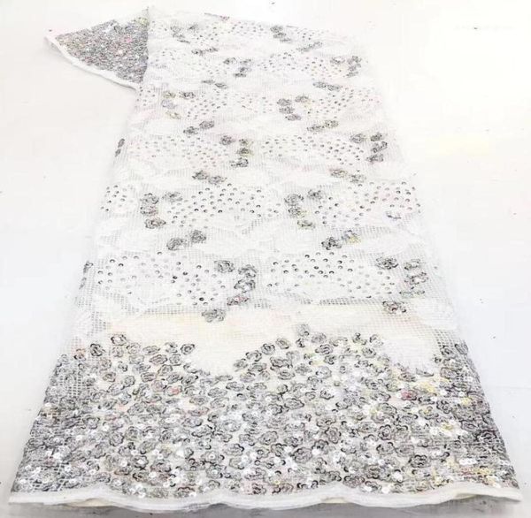 Yeni Nijeryalı Sequins Dantel Fabrics 2020 Yüksek Kaliteli Dantel Afrika Net Kumaş Düğün Fransız Tül Materyali Kadınlar için19470903