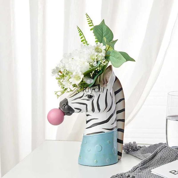 Vasen Giraffe Panda Zebra Kreative Vase Dekoration Ornamente Kunstvase Künstliche Blumenvase Trockenblumenvase Zuhause Wohnzimmer YQ240117