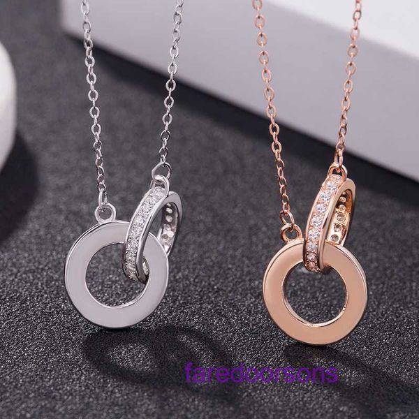 Negozio online di collana Carter da donna di lusso Negozio online di gioielli in argento sterling 925 famiglia doppio anello torta micro zircone intarsiato clavicola Piatto d'argento con scatola originale