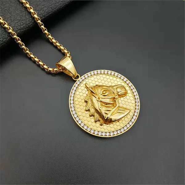 Ciondolo con collana testa di cavallo in oro giallo 14k con catena e gioielli rotondi ghiacciati hip-hop Jockey Club