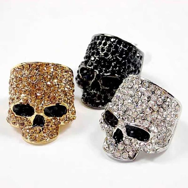 2024 marca anéis de caveira para homens rock punk unissex cristal preto cor dourada anel de motociclista moda masculina joias de caveira inteira 311n