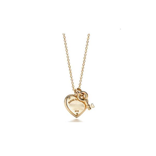 Designer classico S925 in argento sterling con chiave a cuore placcato in oro, collana di diamanti, popolare catena con ciondolo a forma di amore EJHW