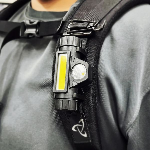 Mini Flashlight Taşınabilir Işık Taktik Açık Dış Mekan Kamp Yürüyüş Araçları EDC MOLLE 25mm sırt çantası kayış klipsi USB şarj edilebilir LED 240117