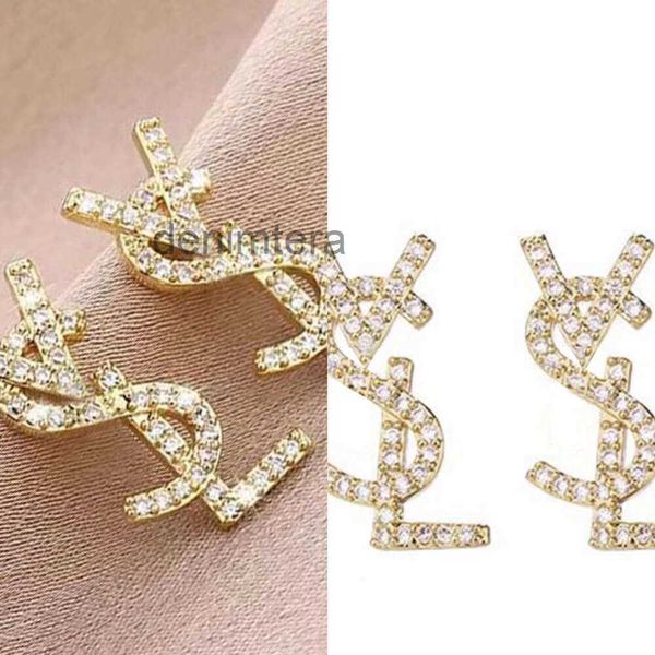 Серьги-гвоздики из 18-каратного золота с австрийским кристаллом и буквами для женщин, популярные в Европе и США, простые дизайнерские свадебные украшения для невесты, подарок 2024 2VSF