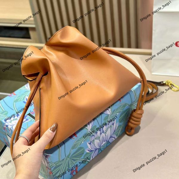 Borsa per secchio di marca di fascia alta spalla singola per borsetta per borsetta della borsa di moda borsetta per gnocchi pieghevole Nuova borsa portatile in pelle genuina