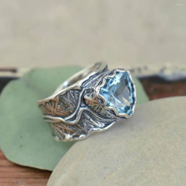 Anéis de cluster moda prata cor triângulo grande cura azul cristal para mulheres boho punk antigo turquesa anel hip hop jóias