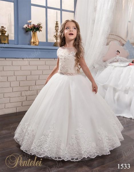 Kinderhochzeitskleider mit Flügelärmeln und Perlenschärpe 2021 Pentelei Applikationen Tüll Prinzessin Blumenmädchenkleider für Hochzeiten4134372