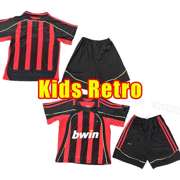 Maglie retrò bambino home Gullit MAGLIE CALCIO Maldini Van Basten KAKA Inzaghi Rivaldo SHEVCHENKO Baresi Nesta Seedorf MiLaN 2009 2010 Taglia bambino 16-28