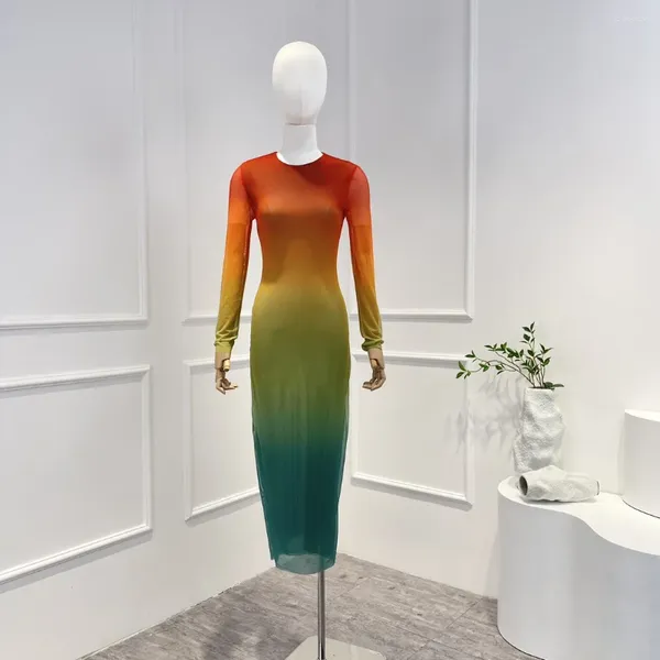 Sıradan Elbiseler 2024 Son İlkbahar Yaz Yüksek Kaliteli Renkli Semi-Geri Bodycon Mesh Mini Elbise Seksi Parti Kadınlar Özel Tasarımcı