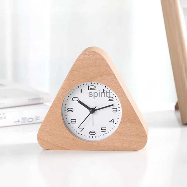 Orologi da tavolo da scrivania Sveglia in legno per la casa Triangolo Luci notturne Orologi da scrivania Gadget per la casa Creatività Decorazione multifunzione per la camera da letto Orologio da tavolo Sveglia YQ240118