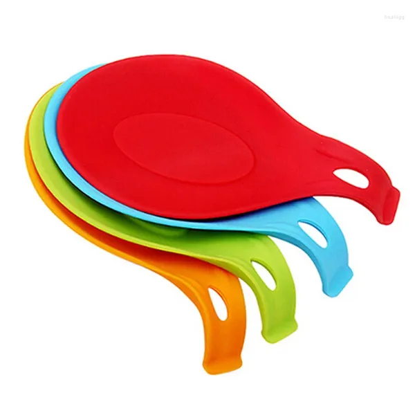 Tappetini da tavolo Isolamento in silicone Cucchiaio Mensola Tovaglietta resistente al calore Vassoio in vetro per bevande Tappetino per mangiare Utensile da cucina Portapentola