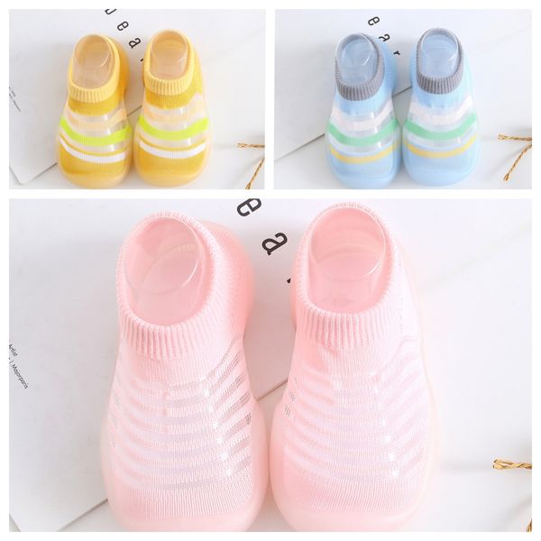 2024 novos primeiros caminhantes verão meninas meninos criança sandálias sapatos de bebê 1-4 anos de idade criança chinelo softy sola inferior crianças designer sapatos antiderrapantes