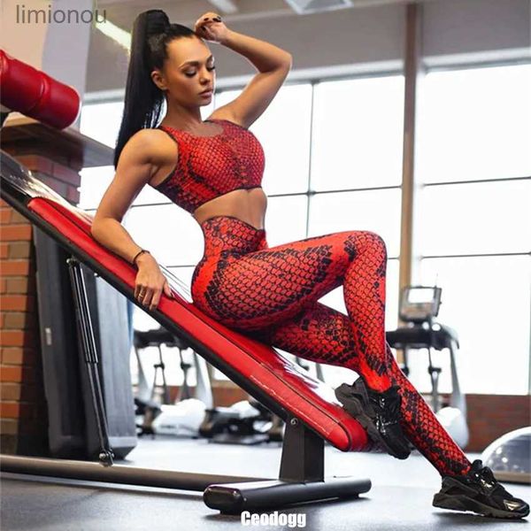 Conjuntos ativos almofada pele de cobra mulheres yoga conjunto sem costura elástico respirável esporte treino para fitness ginásio roupas correndo sportwear yoga suitl240118