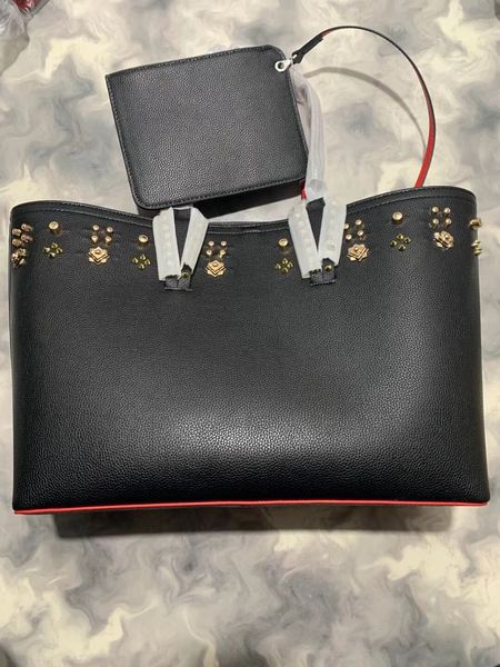 New CL Designer Bag Rivet High End Womens Handmade Couro Bolsa de Ombro Clássica Carta Jantar Bolsa Moda Essencial Red Bottom Crossbody Bolsa Bolsa