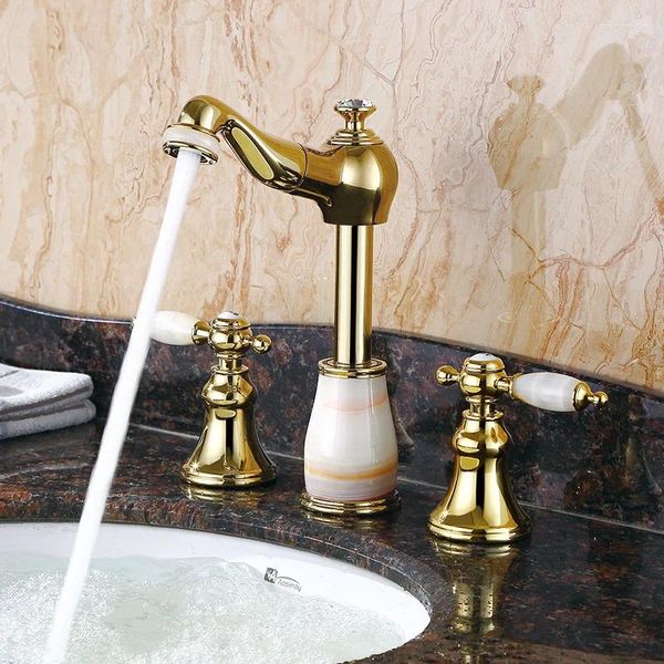 Torneiras de pia do banheiro de luxo ouro 3 furos 2 alças torneira de latão para cima e para baixo misturador de bacia pull out banho de alta qualidade
