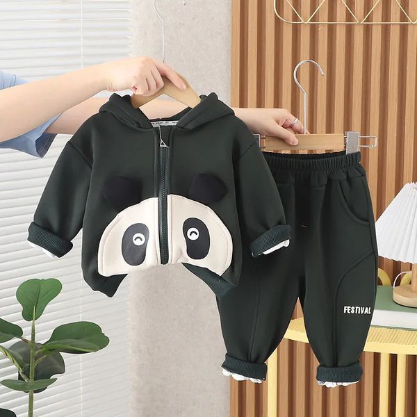 Autunno Inverno Bambini Ragazzo 2 pezzi Set di abbigliamento Cartoon Panda Outwear Felpe con cappuccio Lettera Stampa Pant Baby Boy Outfit Bambini Boy Suit 240117