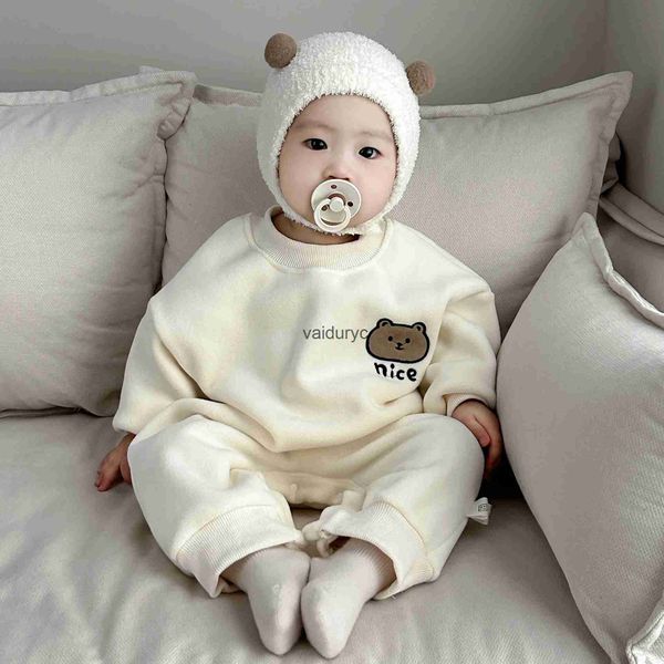 Rompers Pullover 2023 Inverno New Baby Cute Beece Fleece Plamper Fhinfant Maniche lunga tuta casual più velluto ragazzi spessi ragazze vestiti caldi 0-3y H240508