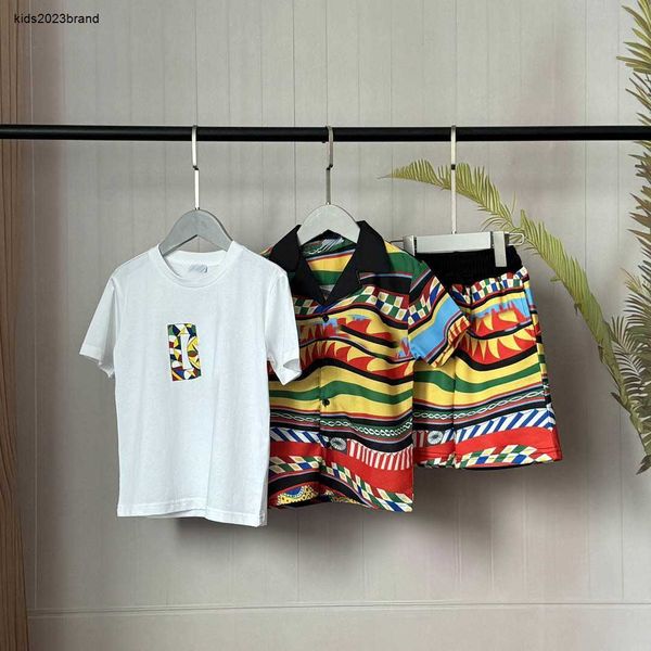 Neue Kinder Kurzarmanzug Sommer Baby Trainingsanzüge Größe 90-150 Farbdruck Poloshirt Jungen T-Shirt und Shorts Jan20