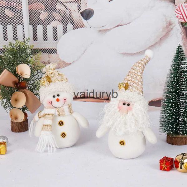 Forniture per giocattoli di Natale Nuove forniture per decorazioni natalizie Ornamenti per decorazioni per finestre Postura seduta Peluche bianco Vecchio pupazzo di neve Dollvaiduryb