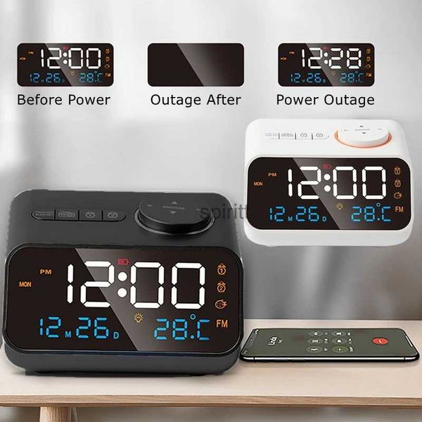 Relógios de mesa de mesa Rádio FM LED Despertador digital Temp Umidade Calendário Relógio de mesa Função Snooze Controle de som Relógio eletrônico Decoração de casa YQ240118