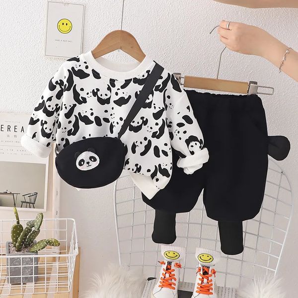 Frühling Herbst Kleinkind Junge 3PCS Kleidung Set Panda Gedruckt Pullover Sweatshirt Solide Sport Jogger Hose Cartoon Tasche Kind Junge outfit 240117